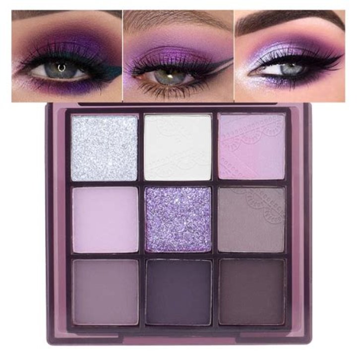 Can you mix eyeshadow with water?