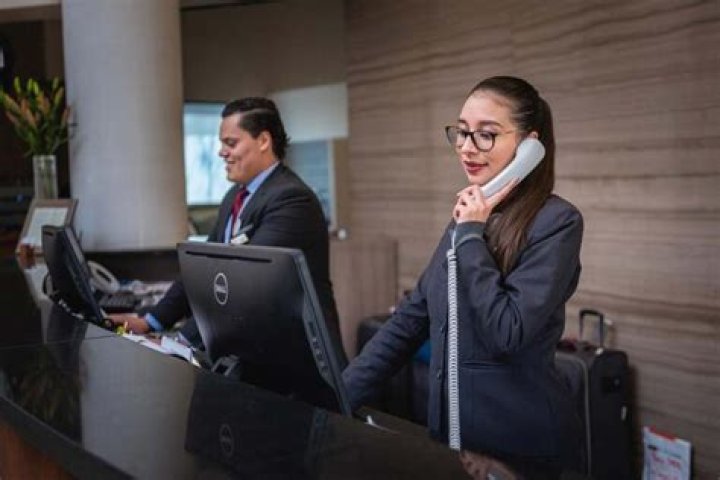 Do all hotel guests need ID?