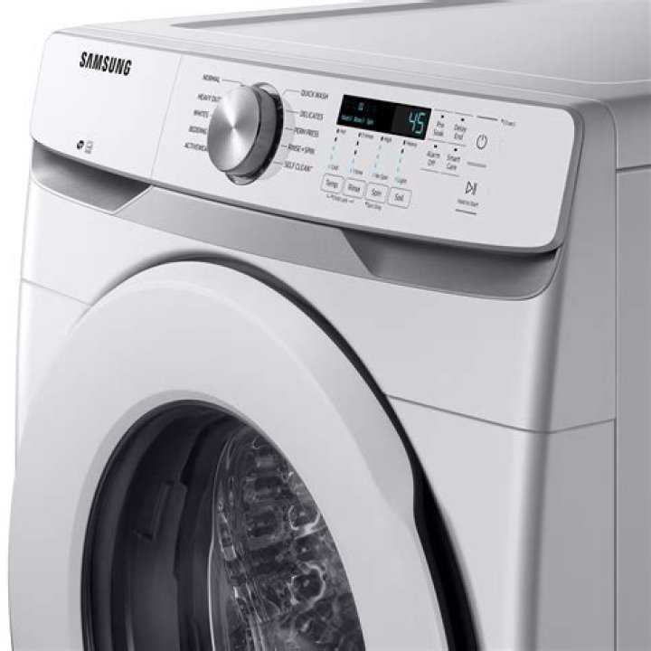 How much water does a Samsung VRT washer use?