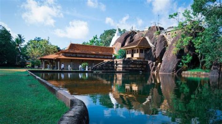 Is it good to visit Sri Lanka in December?