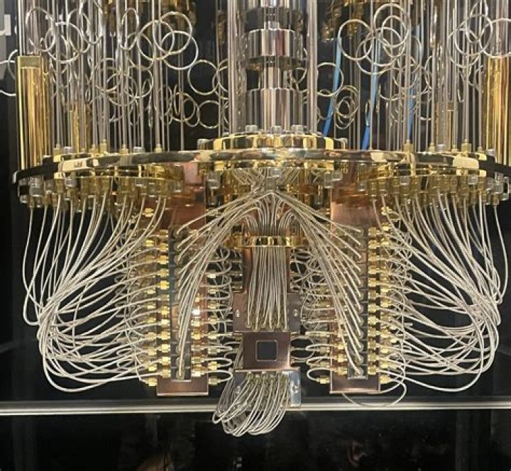 What is a universal computer?
