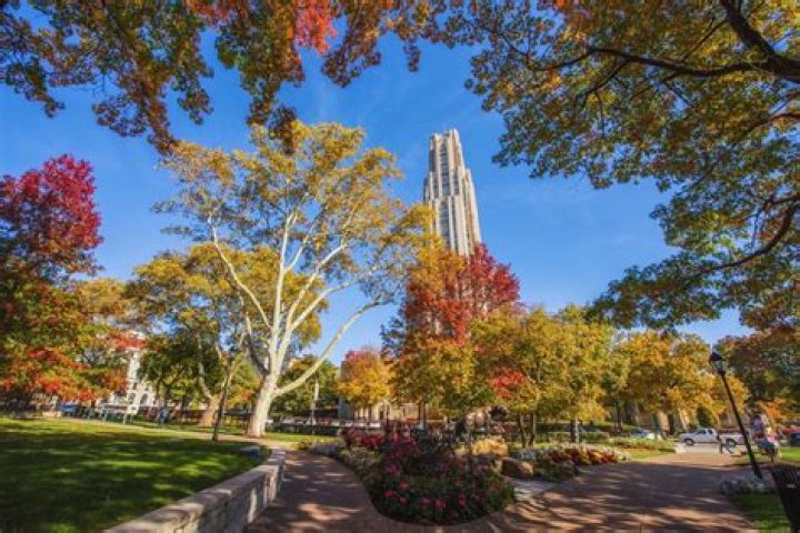 What is there to do in Pittsburgh in the fall?