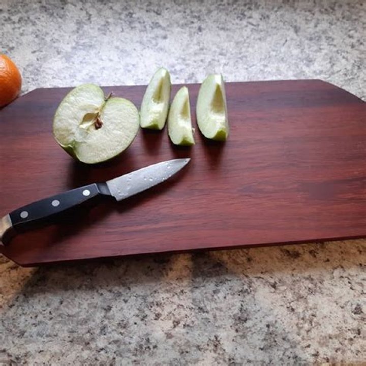 When should you throw away a chopping board?
