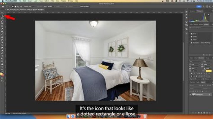 Where is the Circle Marquee tool in Photoshop?